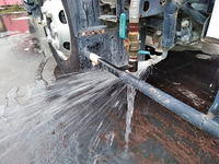 いすゞエルフ散水車小型（2t・3t）[写真11]