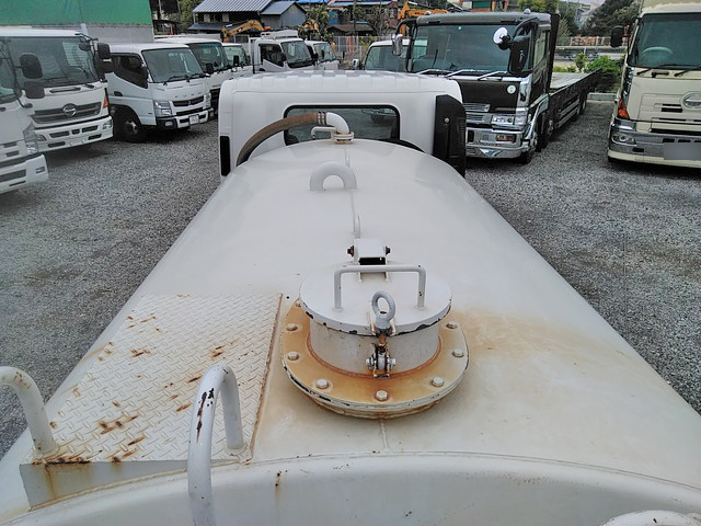 いすゞエルフ散水車小型（2t・3t）[写真14]