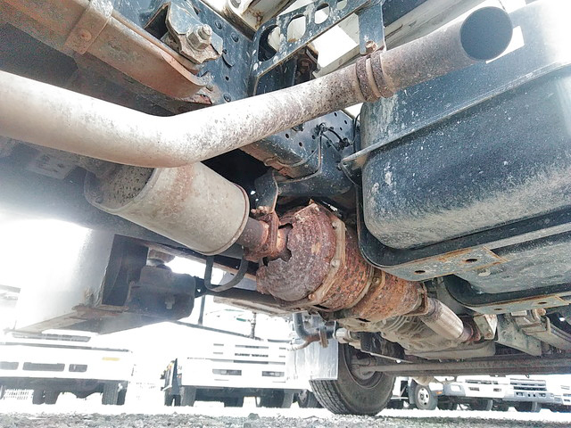 いすゞエルフ散水車小型（2t・3t）[写真24]