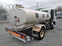 いすゞエルフ散水車小型（2t・3t）[写真02]