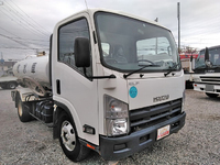 いすゞエルフ散水車小型（2t・3t）[写真03]