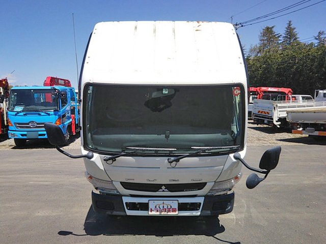 三菱ふそうキャンター平ボディ小型（2t・3t）[写真10]