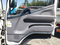 三菱ふそうキャンター平ボディ小型（2t・3t）[写真25]