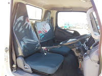 三菱ふそうキャンター平ボディ小型（2t・3t）[写真26]