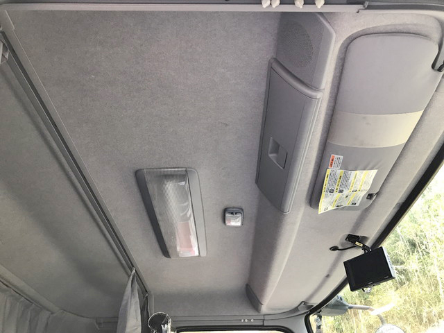 UDトラックスコンドルアルミバン中型（4t）[写真33]