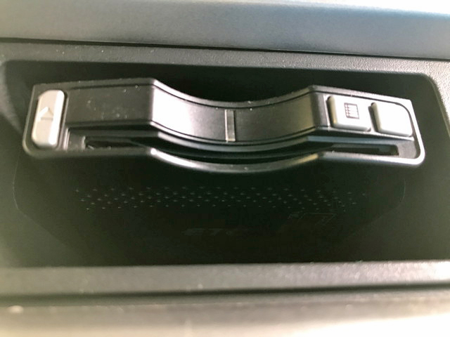 UDトラックスコンドルアルミバン中型（4t）[写真38]