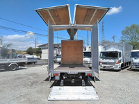 三菱ふそうキャンターアルミウイング小型（2t・3t）[写真11]