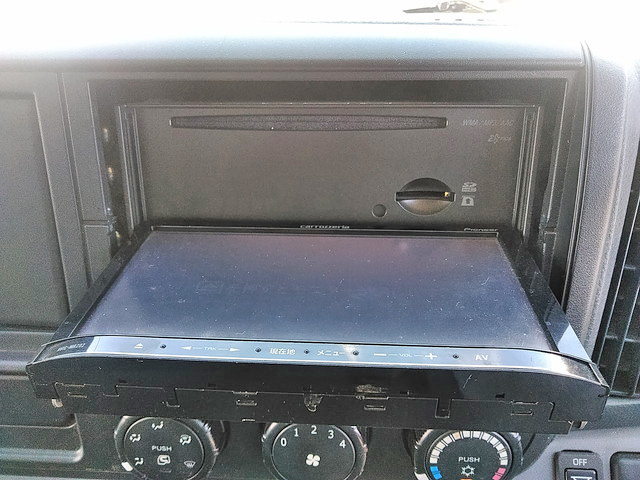 三菱ふそうキャンターアルミウイング小型（2t・3t）[写真36]