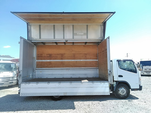 三菱ふそうキャンターアルミウイング小型（2t・3t）[写真08]