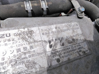 いすゞギガアルミウイング大型（10t）[写真19]