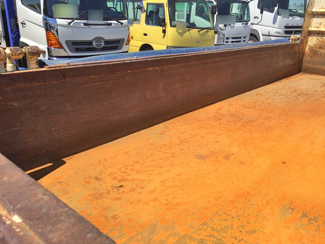 日野レンジャーダンプ中型（4t）[写真17]