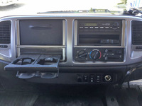 日野レンジャーダンプ中型（4t）[写真36]