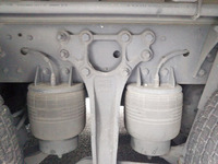 UDトラックスクオンアルミウイング大型（10t）[写真14]