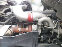 UDトラックスクオンアルミウイング大型（10t）[写真17]