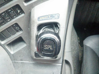 UDトラックスクオンアルミウイング大型（10t）[写真24]