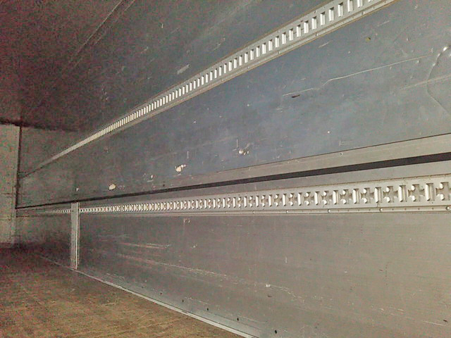 三菱ふそうスーパーグレートパネルウイング大型（10t）[写真15]