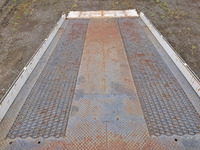 いすゞエルフセーフティローダー小型（2t・3t）[写真13]