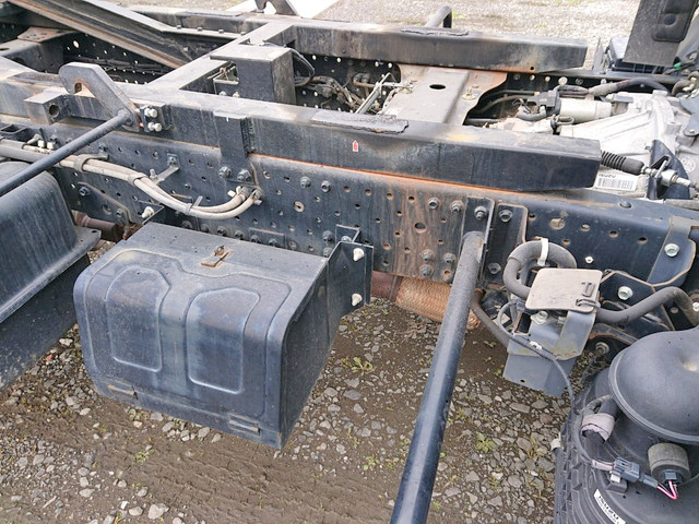 いすゞエルフセーフティローダー小型（2t・3t）[写真18]