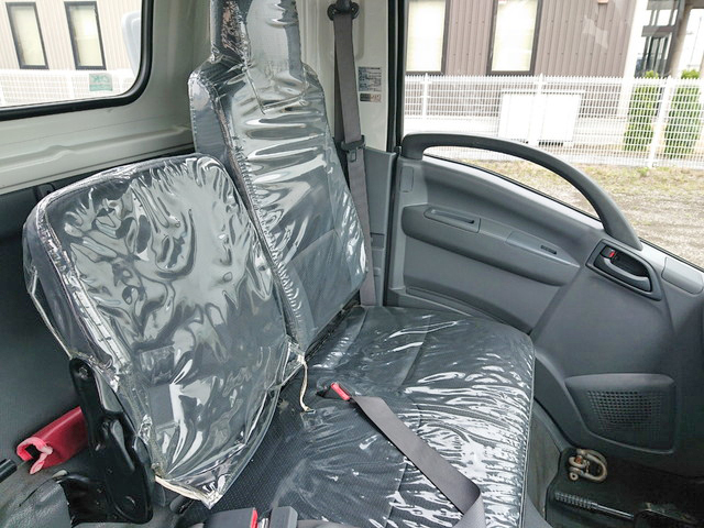 いすゞエルフセーフティローダー小型（2t・3t）[写真32]