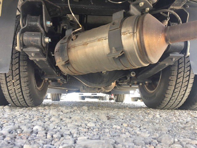 三菱ふそうキャンター冷凍車（冷蔵車）小型（2t・3t）[写真22]