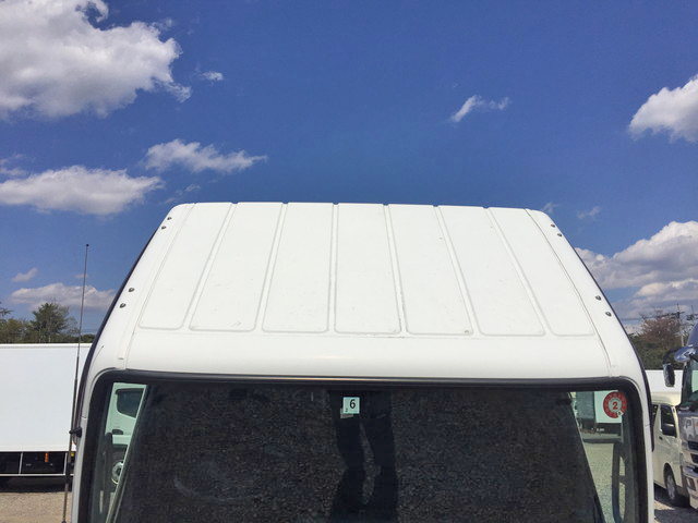 三菱ふそうキャンター冷凍車（冷蔵車）小型（2t・3t）[写真25]