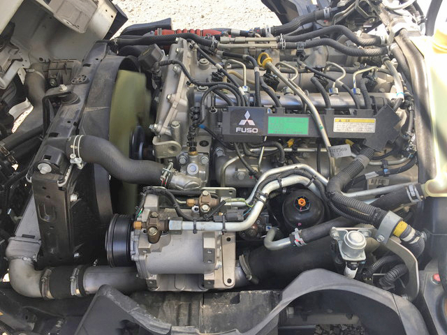 三菱ふそうキャンター冷凍車（冷蔵車）小型（2t・3t）[写真26]