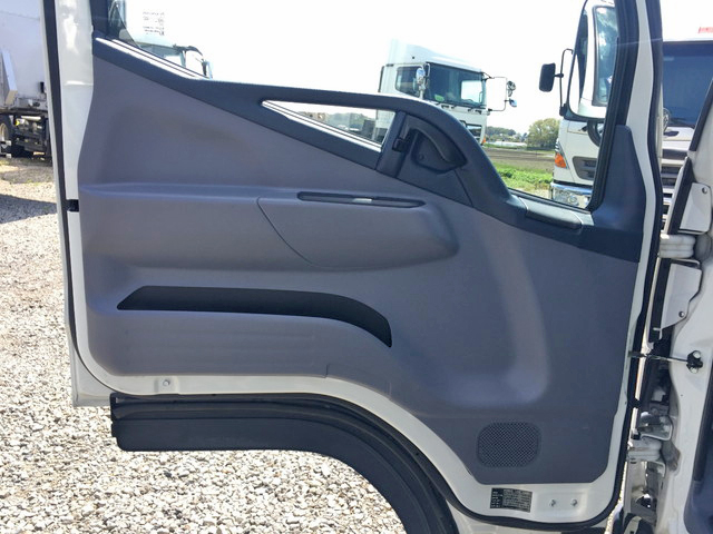 三菱ふそうキャンター冷凍車（冷蔵車）小型（2t・3t）[写真29]