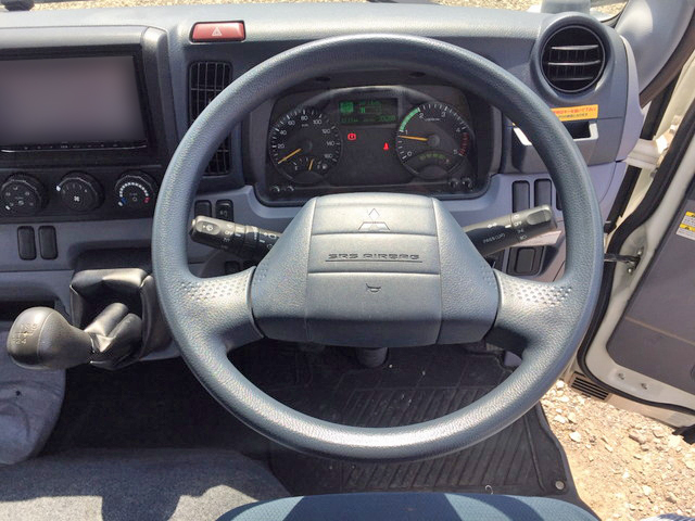 三菱ふそうキャンター冷凍車（冷蔵車）小型（2t・3t）[写真36]