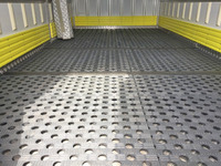 三菱ふそうキャンター冷凍車（冷蔵車）小型（2t・3t）[写真13]