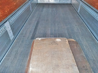 日野レンジャーアルミウイング中型（4t）[写真12]