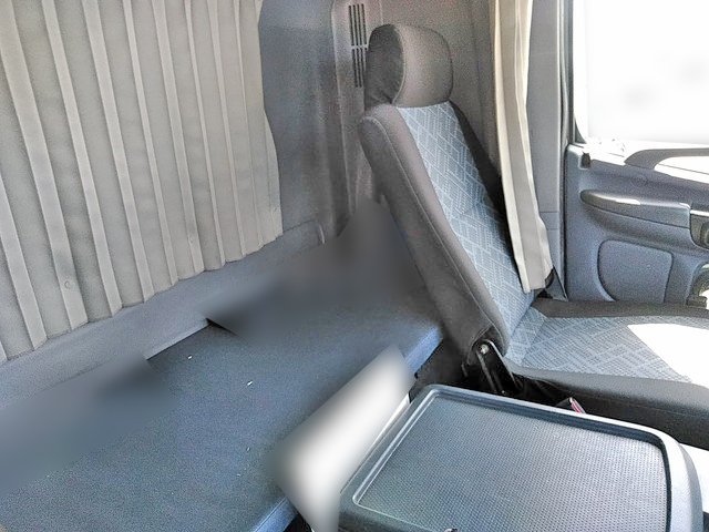 日野レンジャーアルミウイング中型（4t）[写真32]