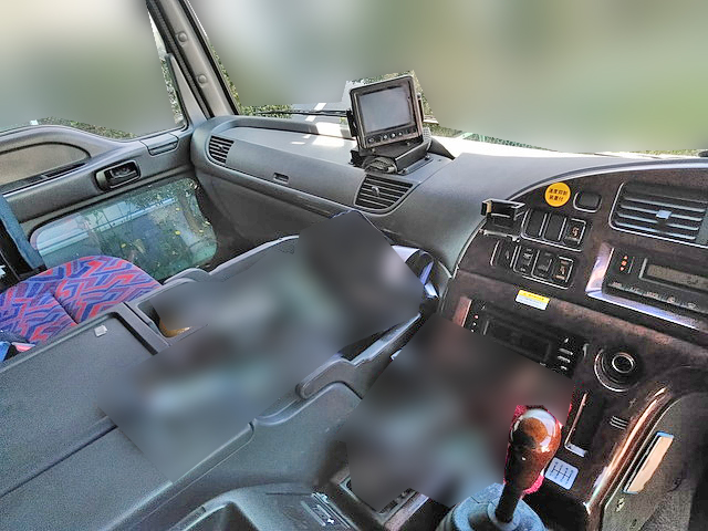 いすゞギガアルミウイング大型（10t）[写真34]