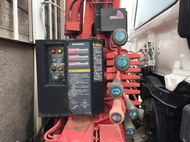 日野レンジャーユニック4段増トン（6t・8t）[写真11]