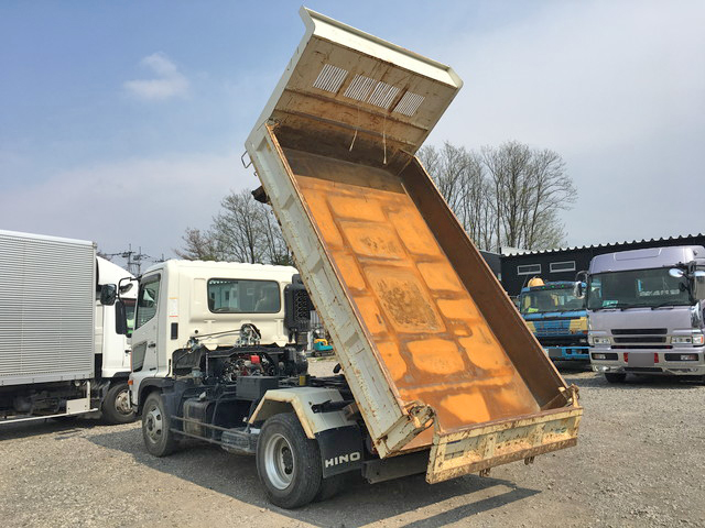 日野レンジャー三転ダンプ中型（4t）[写真11]