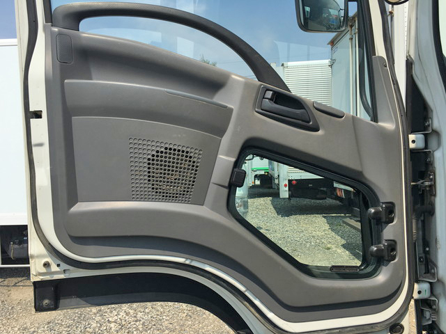 いすゞフォワードクレーン4段中型（4t）[写真30]