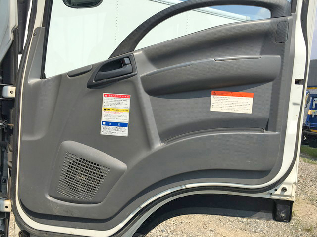 いすゞフォワードクレーン4段中型（4t）[写真31]