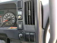 いすゞフォワードクレーン4段中型（4t）[写真38]