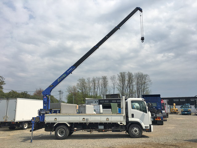 いすゞフォワードクレーン4段中型（4t）[写真09]