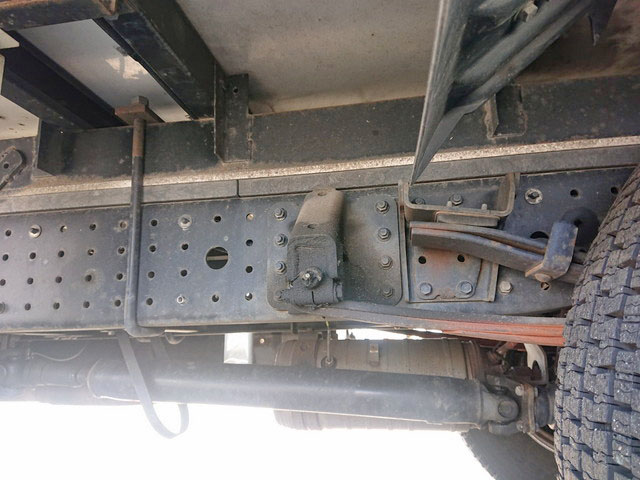 三菱ふそうキャンター冷凍車（冷蔵車）小型（2t・3t）[写真28]