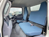 三菱ふそうキャンター冷凍車（冷蔵車）小型（2t・3t）[写真34]