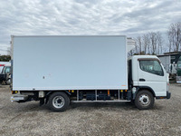 三菱ふそうキャンター冷凍車（冷蔵車）小型（2t・3t）[写真07]