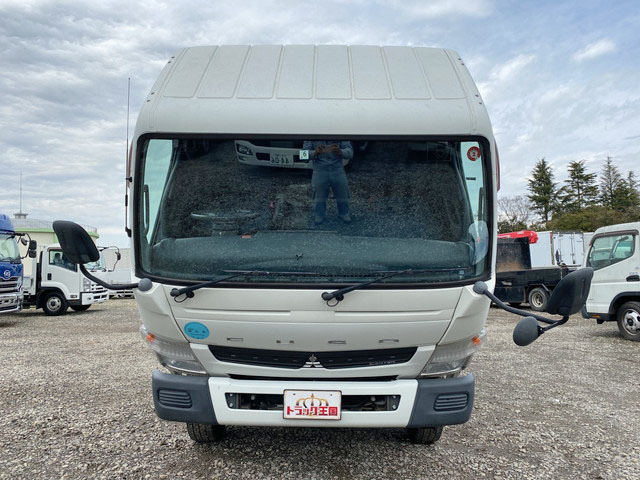 三菱ふそうキャンター冷凍車（冷蔵車）小型（2t・3t）[写真09]