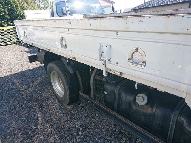 いすゞエルフユニック3段小型（2t・3t）[写真20]