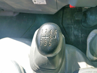 いすゞエルフユニック3段小型（2t・3t）[写真35]