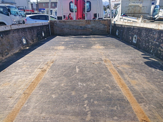 いすゞエルフユニック3段小型（2t・3t）[写真08]