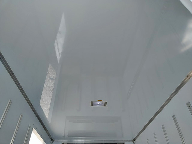 三菱ふそうキャンター冷凍車（冷蔵車）小型（2t・3t）[写真10]