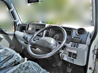 三菱ふそうキャンター冷凍車（冷蔵車）小型（2t・3t）[写真30]