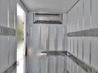 三菱ふそうキャンター冷凍車（冷蔵車）小型（2t・3t）[写真09]