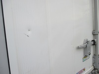 いすゞフォワードアルミウイング中型（4t）[写真12]