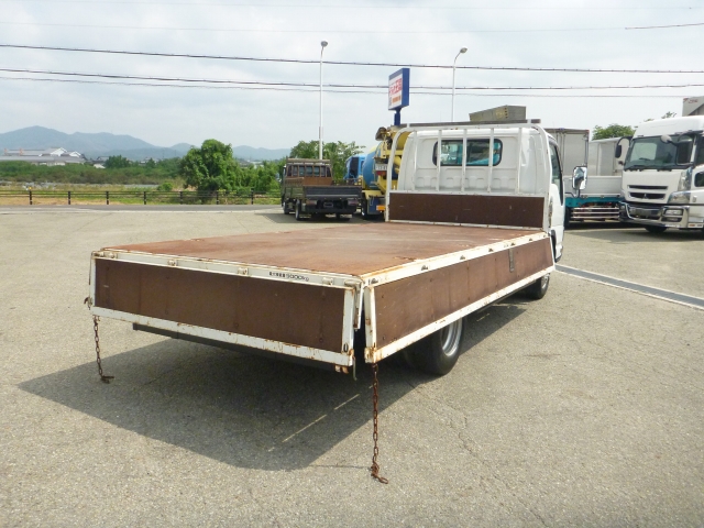 マツダタイタン平ボディ小型（2t・3t）[写真02]